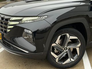 Voertuigafbeelding 4