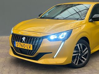 Voertuigafbeelding 8