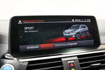 Voertuigafbeelding 26