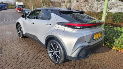 Voertuigafbeelding 3