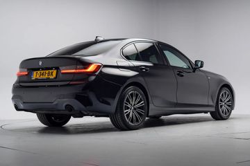 Voertuigafbeelding 51