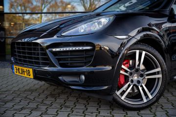 Voertuigafbeelding 5