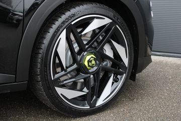 Voertuigafbeelding 12