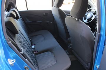 Voertuigafbeelding 9