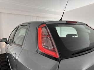 Voertuigafbeelding 23