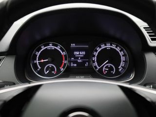 Voertuigafbeelding 12