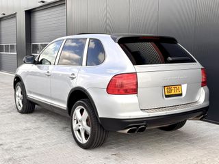 Voertuigafbeelding 6