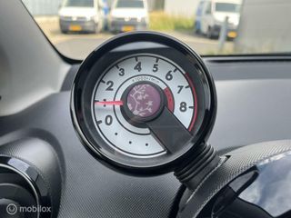 Voertuigafbeelding 14