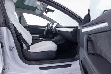 Voertuigafbeelding 6