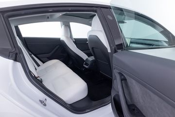 Voertuigafbeelding 7