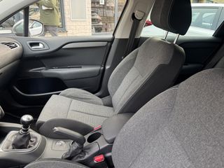 Voertuigafbeelding 19