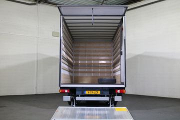 Voertuigafbeelding 2