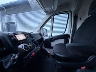 Voertuigafbeelding 12