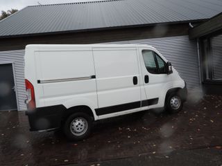 Voertuigafbeelding 4