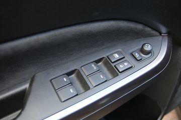 Voertuigafbeelding 15