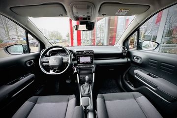 Voertuigafbeelding 14