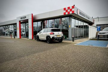 Voertuigafbeelding 6