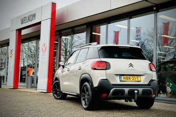 Voertuigafbeelding 7