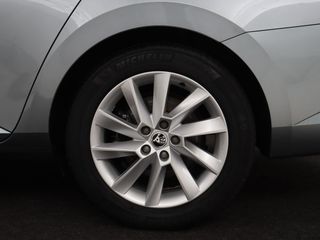 Voertuigafbeelding 35