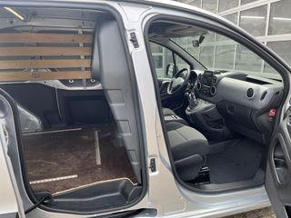 Voertuigafbeelding 7