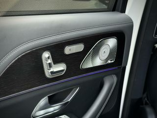 Voertuigafbeelding 37