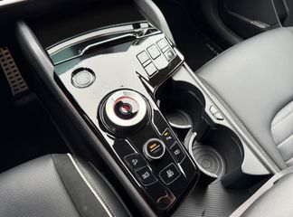 Voertuigafbeelding 28