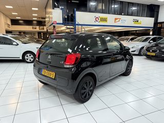 Voertuigafbeelding 12