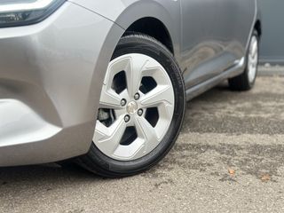 Voertuigafbeelding 14