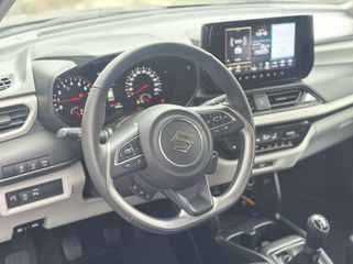 Voertuigafbeelding 16