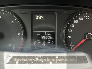 Voertuigafbeelding 6