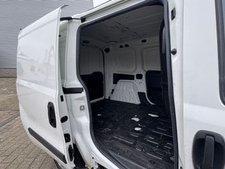 Voertuigafbeelding 15