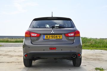 Voertuigafbeelding 10