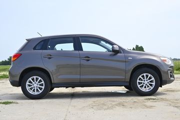 Voertuigafbeelding 14