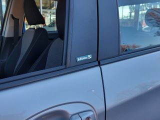 Voertuigafbeelding 37