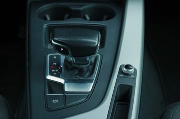 Voertuigafbeelding 32