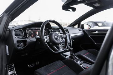 Voertuigafbeelding 15