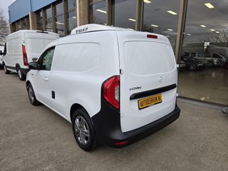 Voertuigafbeelding 3