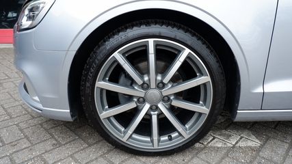 Voertuigafbeelding 9