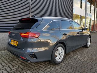 Voertuigafbeelding 4