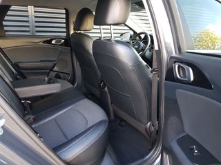 Voertuigafbeelding 7