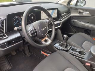 Voertuigafbeelding 6