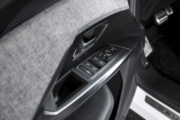 Voertuigafbeelding 51