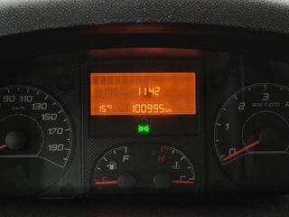 Voertuigafbeelding 9