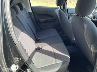 Voertuigafbeelding 16