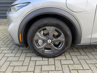 Voertuigafbeelding 28