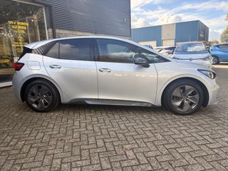 Voertuigafbeelding 4