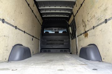 Voertuigafbeelding 9