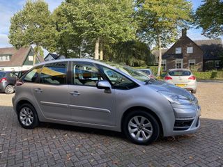 Voertuigafbeelding 1