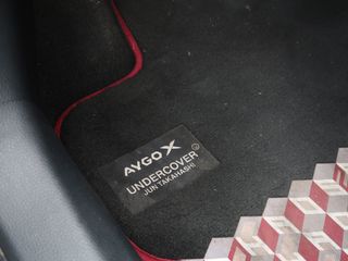 Voertuigafbeelding 16