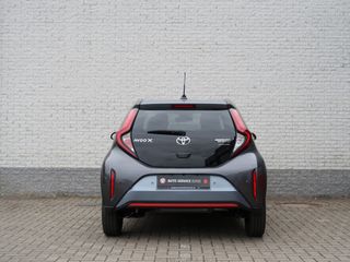 Voertuigafbeelding 6